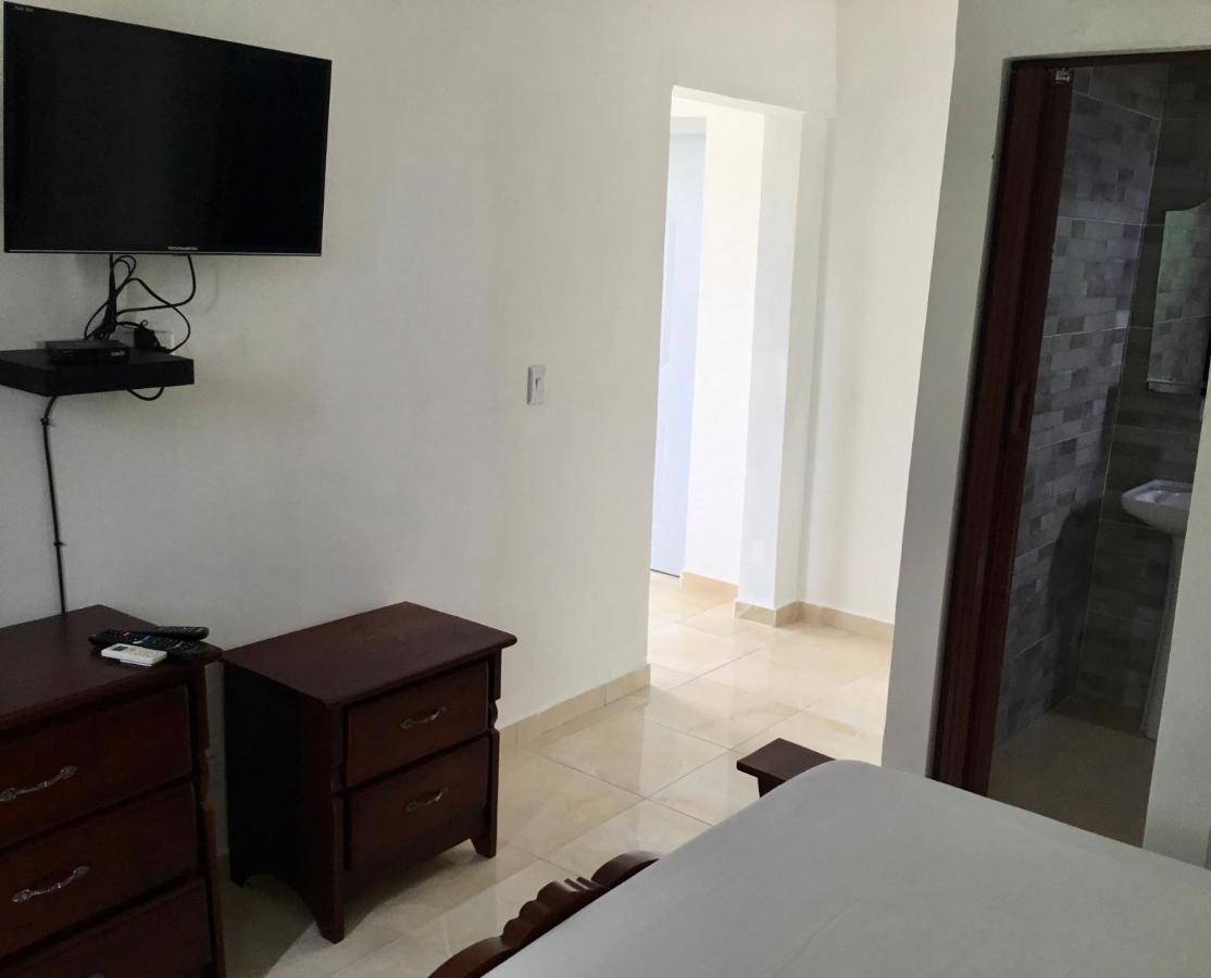Aparta Hotel El Sol, Home Near Airport Sdq Boca Chica Exterior photo